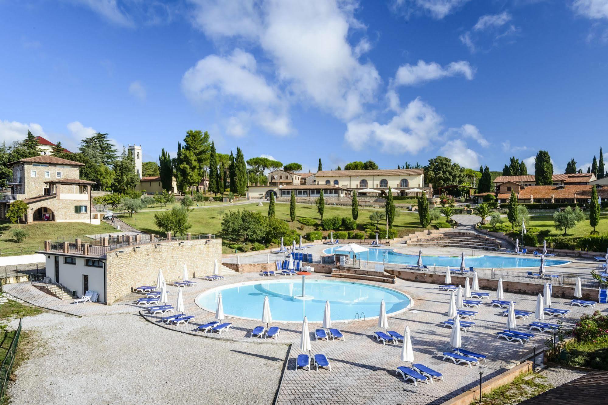 Pian Dei Mucini Resort Il Borgo มัสซามาริตติมา ภายนอก รูปภาพ